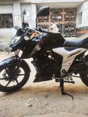 TVS Apache RTR 160 4V